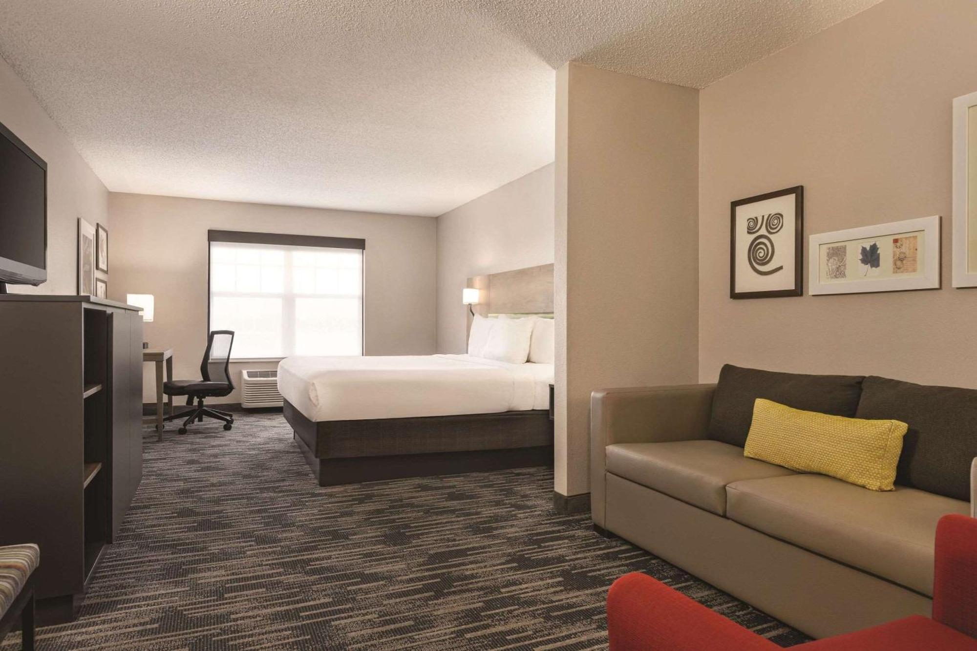 Country Inn & Suites By Radisson, St Cloud East, Mn سانت كلاود المظهر الخارجي الصورة