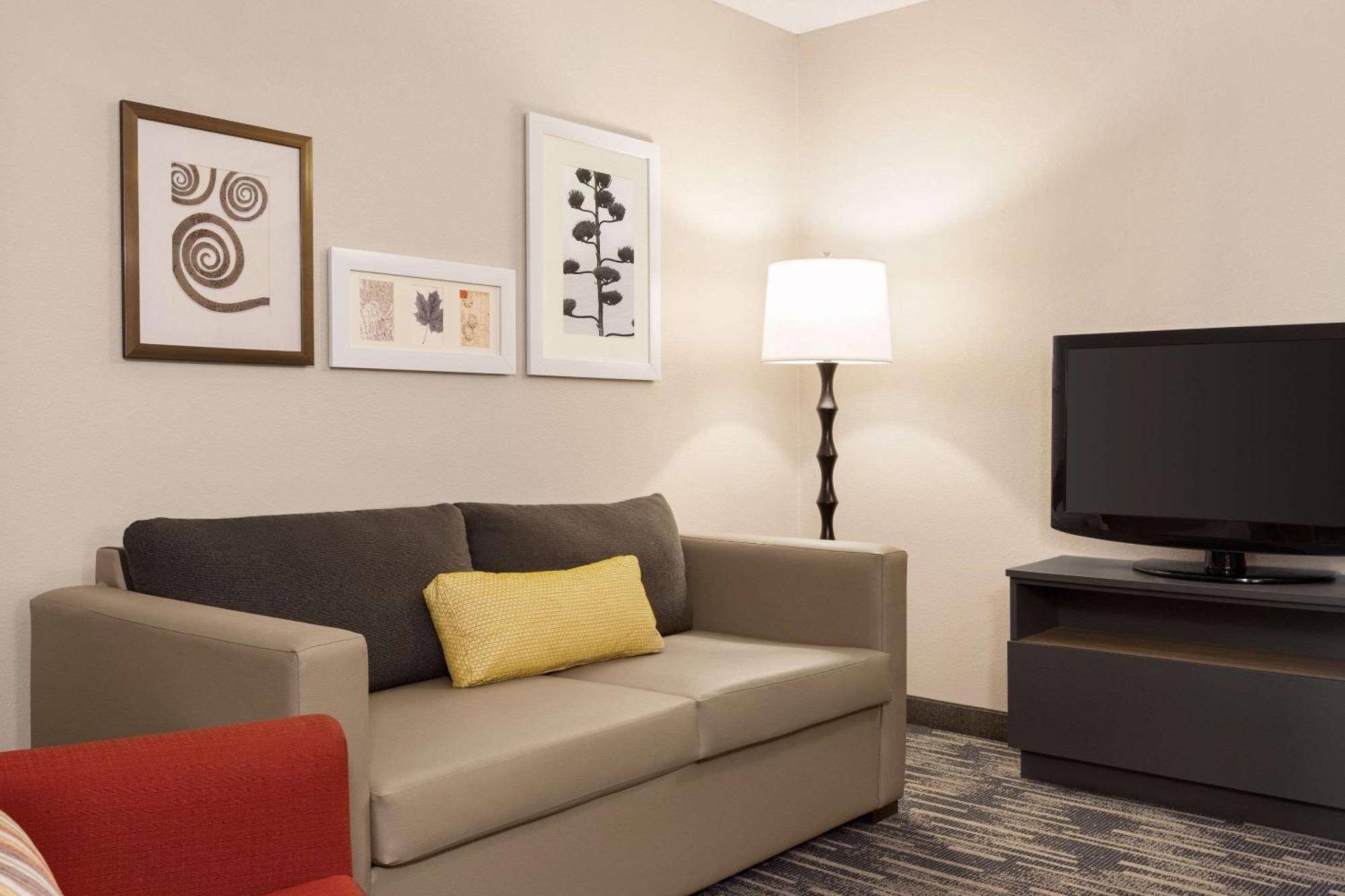 Country Inn & Suites By Radisson, St Cloud East, Mn سانت كلاود المظهر الخارجي الصورة