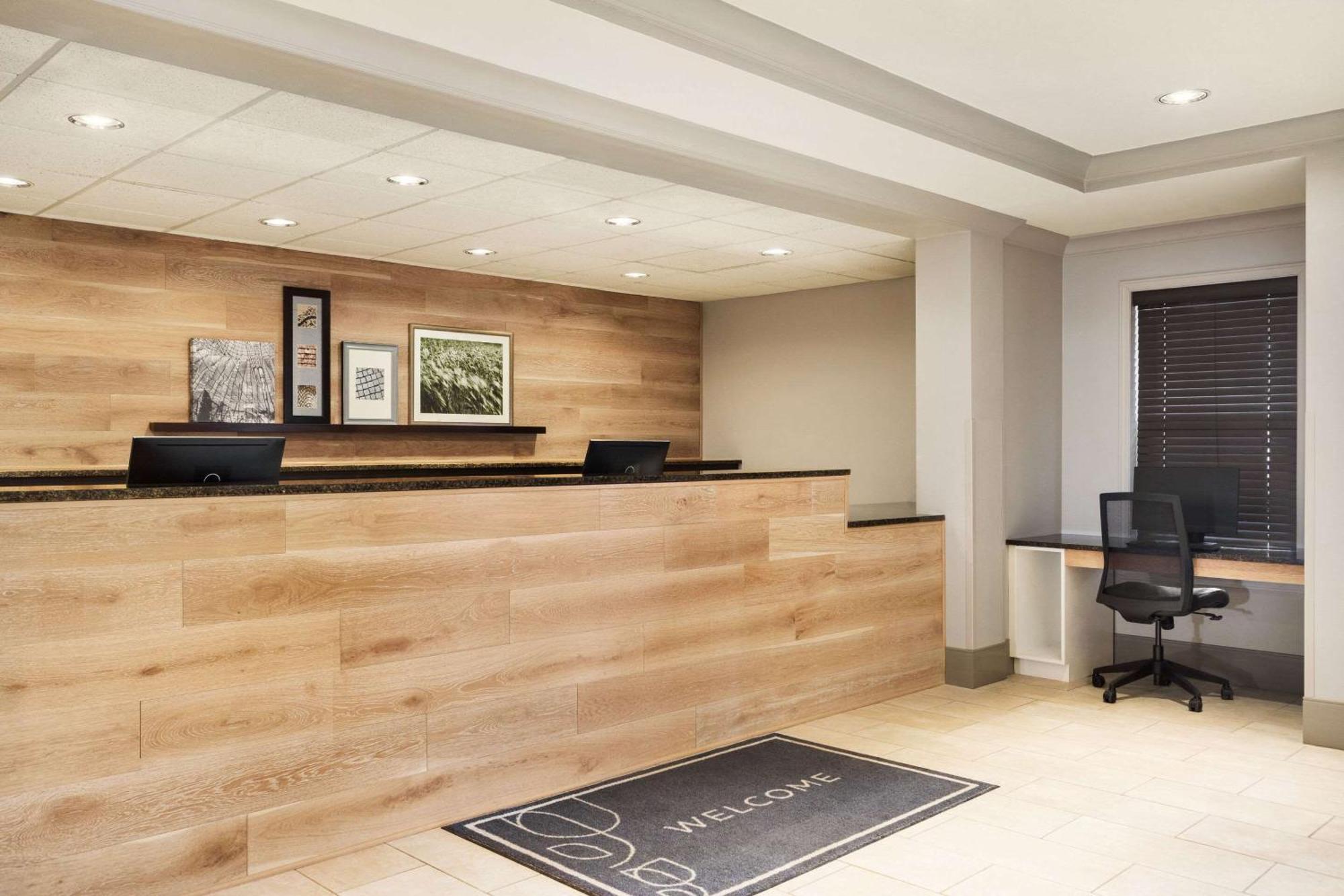 Country Inn & Suites By Radisson, St Cloud East, Mn سانت كلاود المظهر الخارجي الصورة