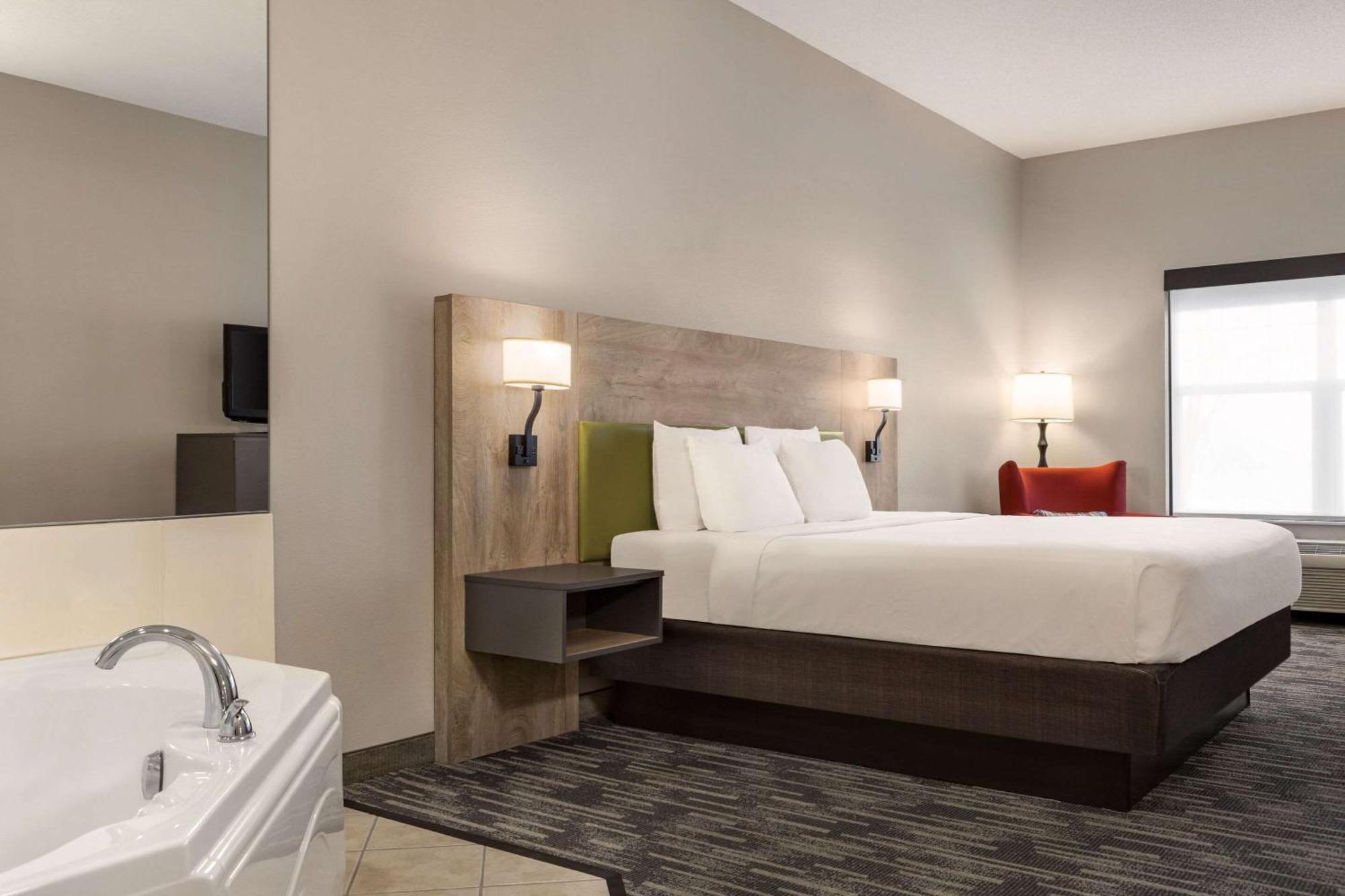 Country Inn & Suites By Radisson, St Cloud East, Mn سانت كلاود المظهر الخارجي الصورة