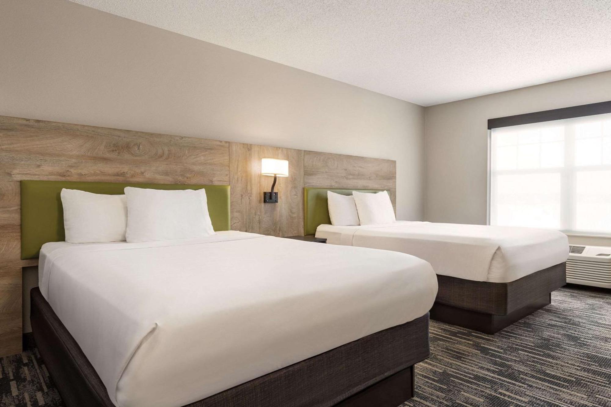 Country Inn & Suites By Radisson, St Cloud East, Mn سانت كلاود المظهر الخارجي الصورة