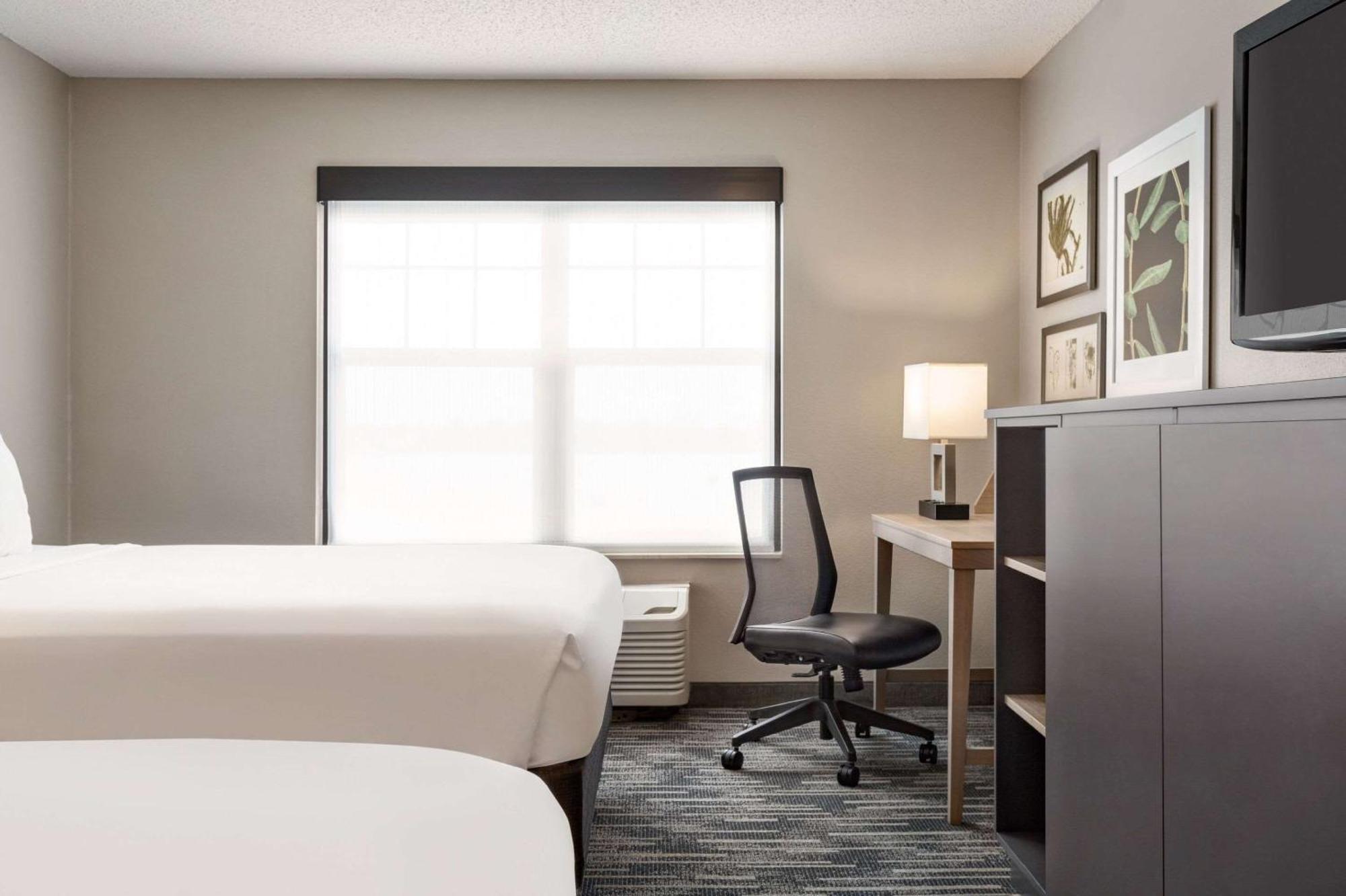 Country Inn & Suites By Radisson, St Cloud East, Mn سانت كلاود المظهر الخارجي الصورة