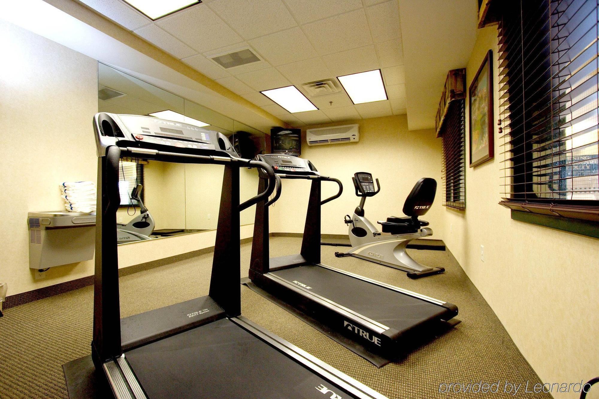 Country Inn & Suites By Radisson, St Cloud East, Mn سانت كلاود المظهر الخارجي الصورة
