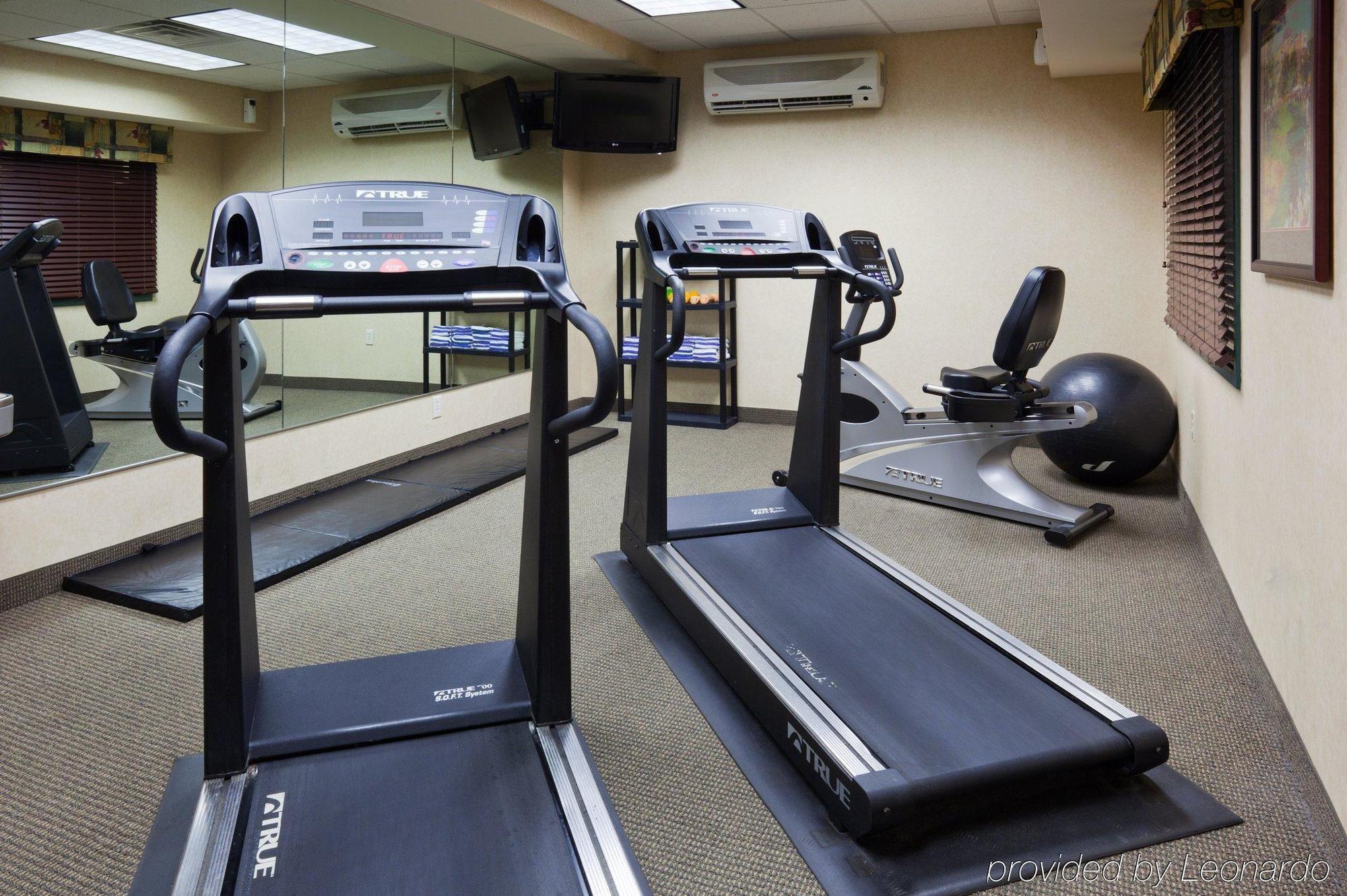 Country Inn & Suites By Radisson, St Cloud East, Mn سانت كلاود المظهر الخارجي الصورة
