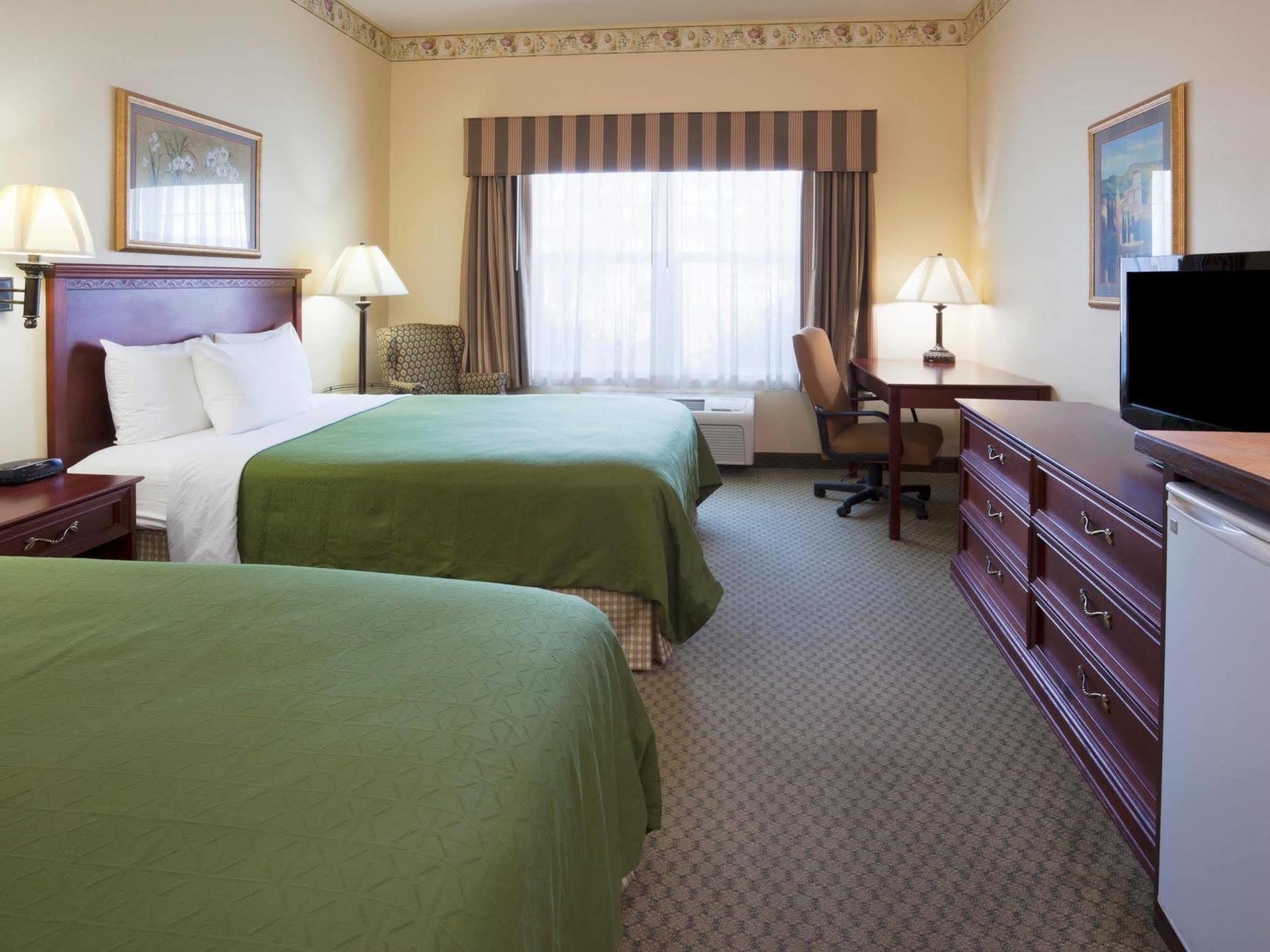 Country Inn & Suites By Radisson, St Cloud East, Mn سانت كلاود المظهر الخارجي الصورة