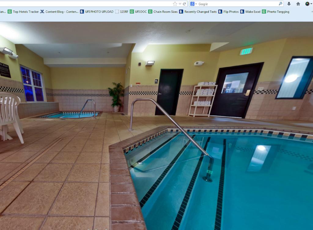 Country Inn & Suites By Radisson, St Cloud East, Mn سانت كلاود المظهر الخارجي الصورة
